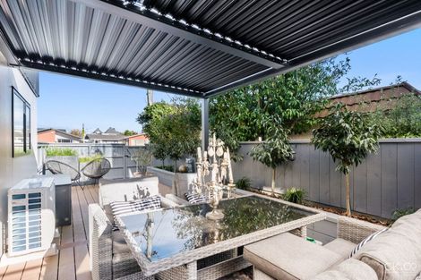 Photo of property in 1/51 Kings Crescent, Hutt Central, Lower Hutt, 5010