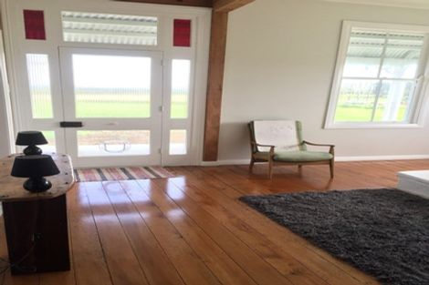 Photo of property in 210 Mirikau Road, Warea, New Plymouth, 4381