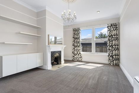 Photo of property in 8 Collins Street, Addington, Christchurch, 8024