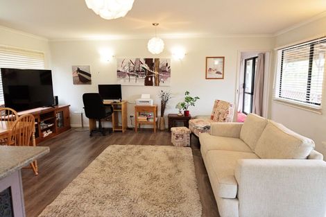 Photo of property in 64 Waikuku Beach Road, Waikuku, Rangiora, 7473