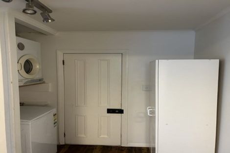 Photo of property in 61 Central Terrace, Kelburn, Wellington, 6012