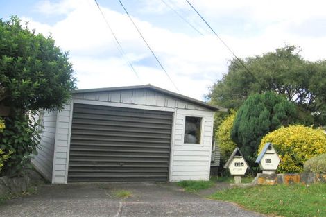 Photo of property in 12 Khouri Avenue, Karori, Wellington, 6012