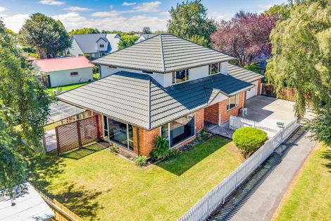 Photo of property in 64 Bevington Street, Avonhead, Christchurch, 8042