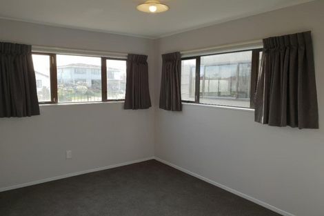 Photo of property in 157 Tait Drive, Greenmeadows, Napier, 4112