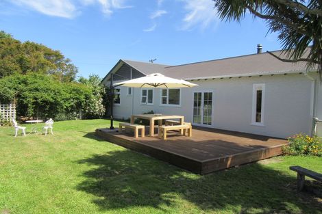 Photo of property in 19 King Street, Waimate, 7924