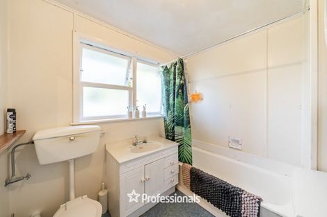 Photo of property in 83 Wai-iti Crescent, Woburn, Lower Hutt, 5010