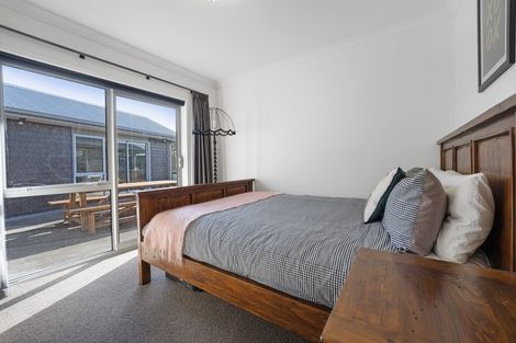 Photo of property in 7 Settlers Close, Whalers Gate, New Plymouth, 4310