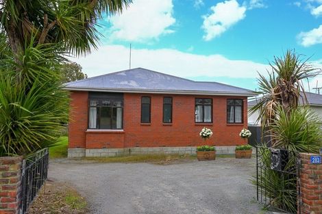 Photo of property in 283 Kaitangata Highway, Stirling, 9231