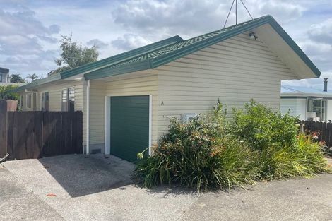 Photo of property in 1/32 Abercrombie Street, Howick, Auckland, 2014