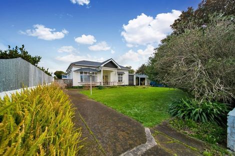 Photo of property in 25 Argyle Street, Hawera, 4610