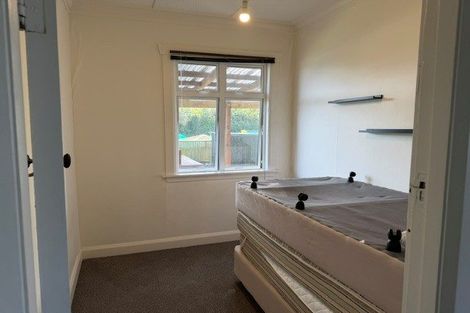 Photo of property in 27 Atiawa Street, Glen Avon, New Plymouth, 4312