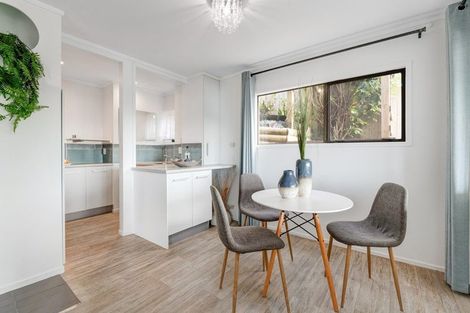 Photo of property in 28 Duncansby Road, Stanmore Bay, Whangaparaoa, 0932