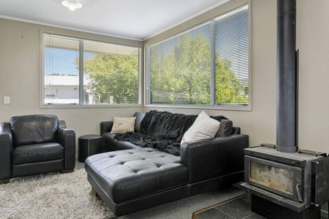 Photo of property in 27 Runuku Grove, Turangi, 3334