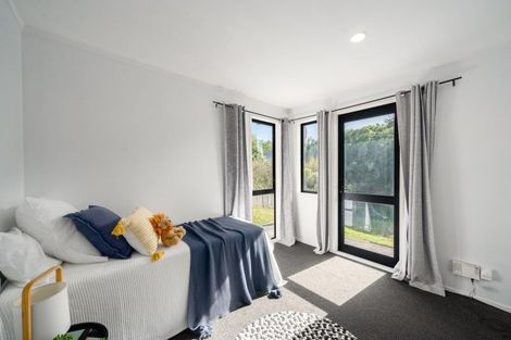 Photo of property in 2/4 Puaha Street, Takapuwahia, Porirua, 5022