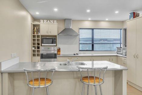 Photo of property in 15a Burdale Street, Riccarton, Christchurch, 8011