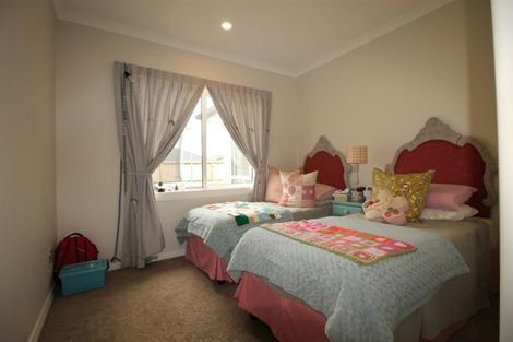 Photo of property in 12 Paso Fino Crescent, Karaka, Papakura, 2113
