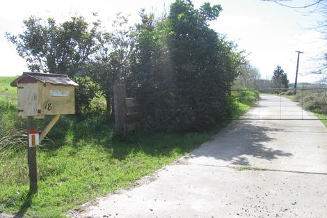 Photo of property in 18 Addison Road, Pataua South, Onerahi, 0192