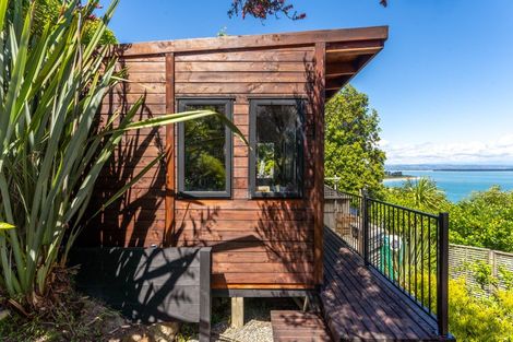 Photo of property in 31 The Cliffs, Britannia Heights, Nelson, 7010