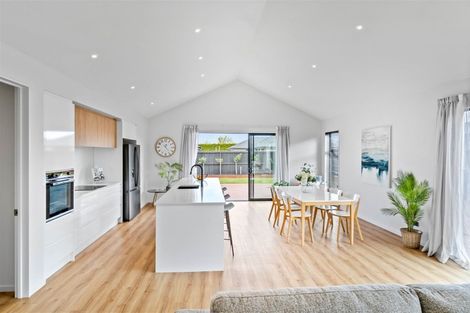 Photo of property in 9 Caracara Place, Rolleston, 7615