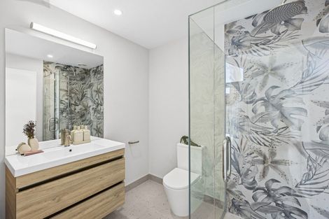 Photo of property in 55 Farrant Drive, Wanaka, 9305