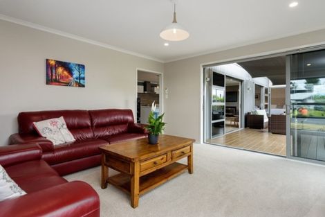Photo of property in 63 Benmore Crescent, Pyes Pa, Tauranga, 3112