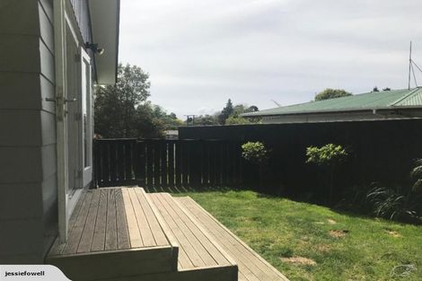 Photo of property in 29 Beaumont Crescent, Frankleigh Park, New Plymouth, 4310