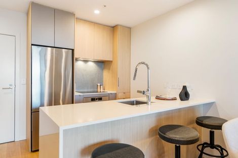 Photo of property in 106/9 Madeira Lane, Grafton, Auckland, 1023