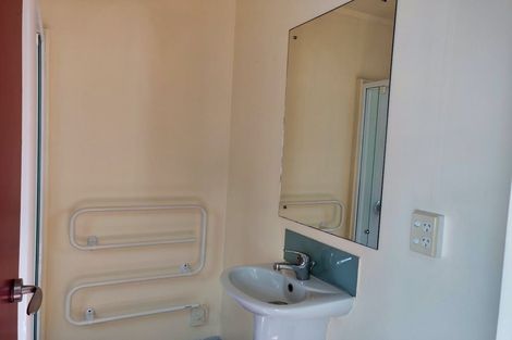 Photo of property in 8/3 Kelvin Grove, Te Aro, Wellington, 6011