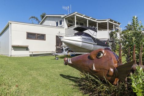 Photo of property in 32b Roretana Drive, Athenree, Katikati, 3177