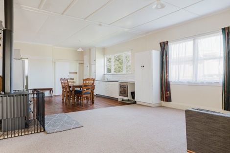 Photo of property in 87 Tyndall Street, Pahiatua, 4910