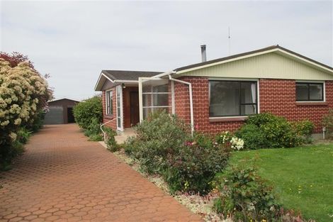 Photo of property in 8 Tulloch Place, Papanui, Christchurch, 8052