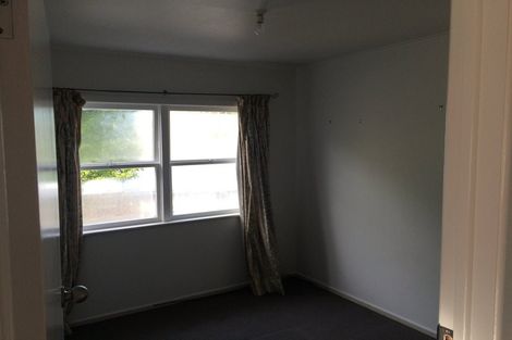 Photo of property in 25 Matama Road, Glen Eden, Auckland, 0602