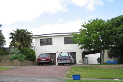 Photo of property in 6 Cherry Crescent, Pukekohe, 2120