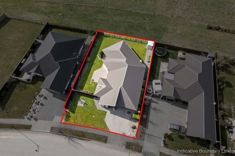 Photo of property in 32 Sutherland Drive, Kaiapoi, 7630