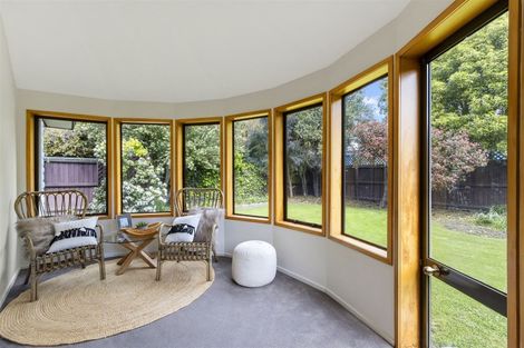 Photo of property in 25 Solomon Avenue, Redwood, Christchurch, 8051