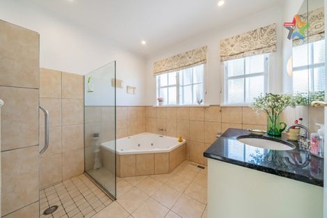 Photo of property in 67 Queens Grove, Hutt Central, Lower Hutt, 5010