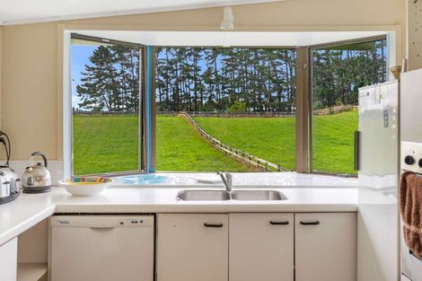 Photo of property in 287 Taurangaruru Road, Karioitahi, Waiuku, 2683