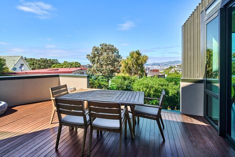 Photo of property in 24d Mandalay Terrace, Khandallah, Wellington, 6035