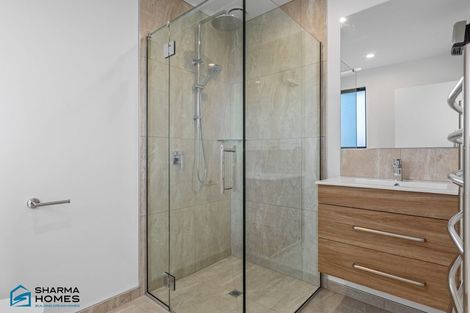 Photo of property in 21 Akoranga Place, Hornby, Christchurch, 8042