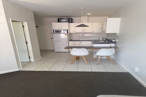Photo of property in Terrace Tower Apartments, 1d/126 The Terrace, Wellington Central, Wellington, 6011