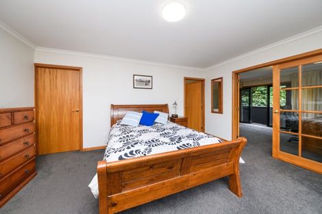 Photo of property in 9 Awatea Terrace, Hokowhitu, Palmerston North, 4410