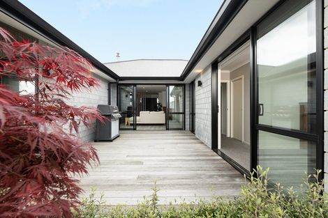 Photo of property in 101 Puhirake Crescent, Pyes Pa, Tauranga, 3112