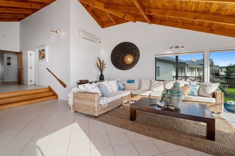 Photo of property in 45 North West Anchorage, Omaha, 0986