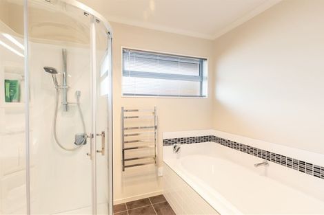 Photo of property in 20 Taiore Crescent, Marshland, Christchurch, 8083