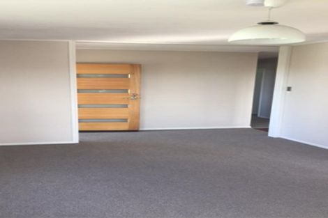 Photo of property in 5 Ogle Crescent, Te Kamo, Whangarei, 0112