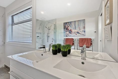 Photo of property in 3 Raupo Crescent, Wharewaka, Taupo, 3330