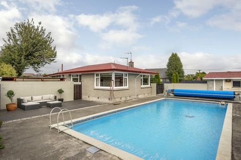 Photo of property in 77 Veitches Road, Casebrook, Christchurch, 8051