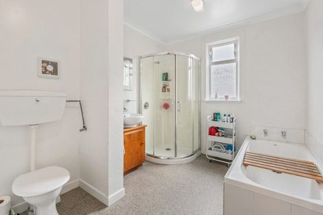 Photo of property in 16 Freyberg Street, Saint Kilda, Dunedin, 9012