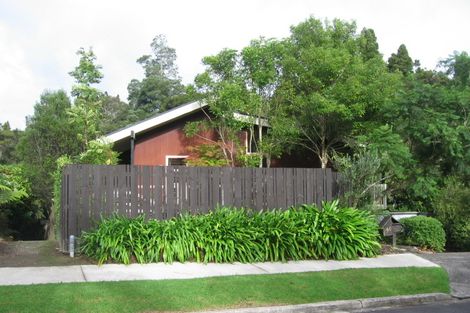 Photo of property in 40 Mappin Place, Chatswood, Auckland, 0626