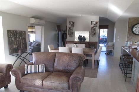 Photo of property in 14 Hideaway Gate, Parklands, Christchurch, 8083